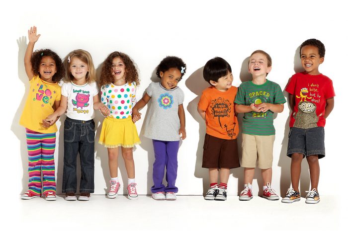 children laughing 