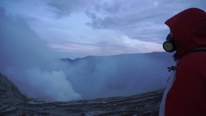 protective gear in case of volcanic eruption