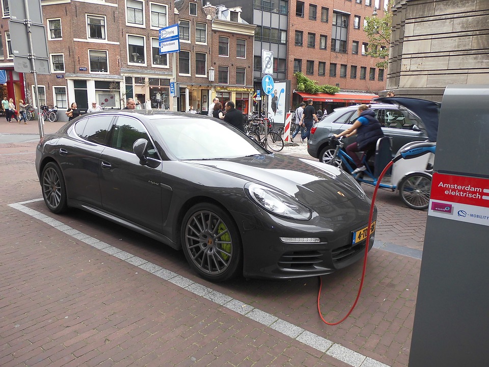 gunmetal gray solar powered car